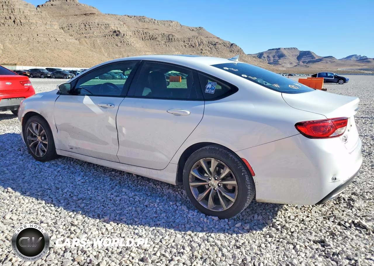 2015 Chrysler 200 S VIN:1C3CCCBG0FN613770 - 2