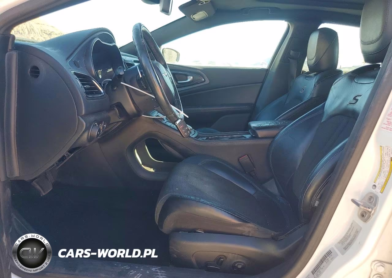 2015 Chrysler 200 S VIN:1C3CCCBG0FN613770 - 7