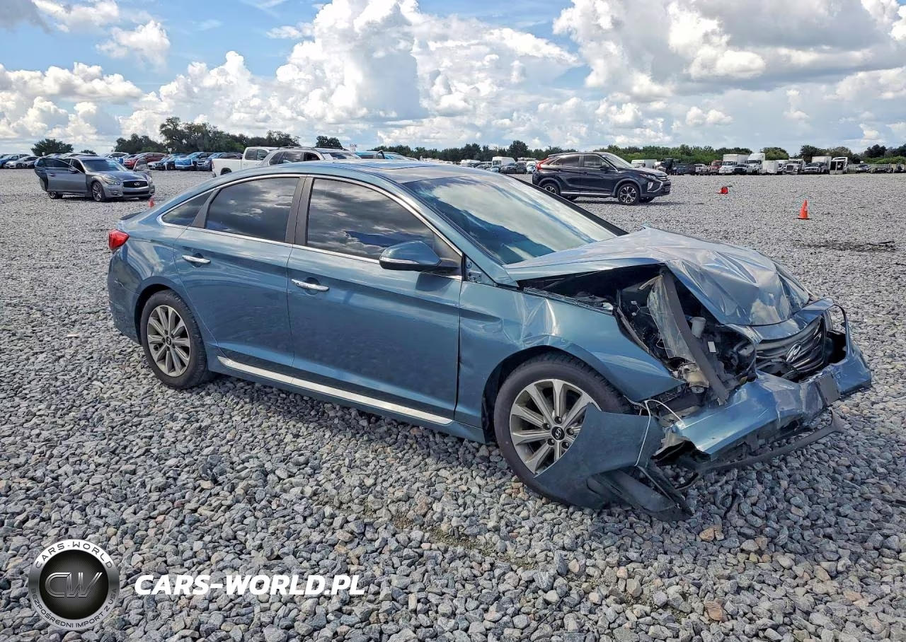 2017 Hyundai Sonata Limited VIN:5NPE34AF7HH593085 - 4