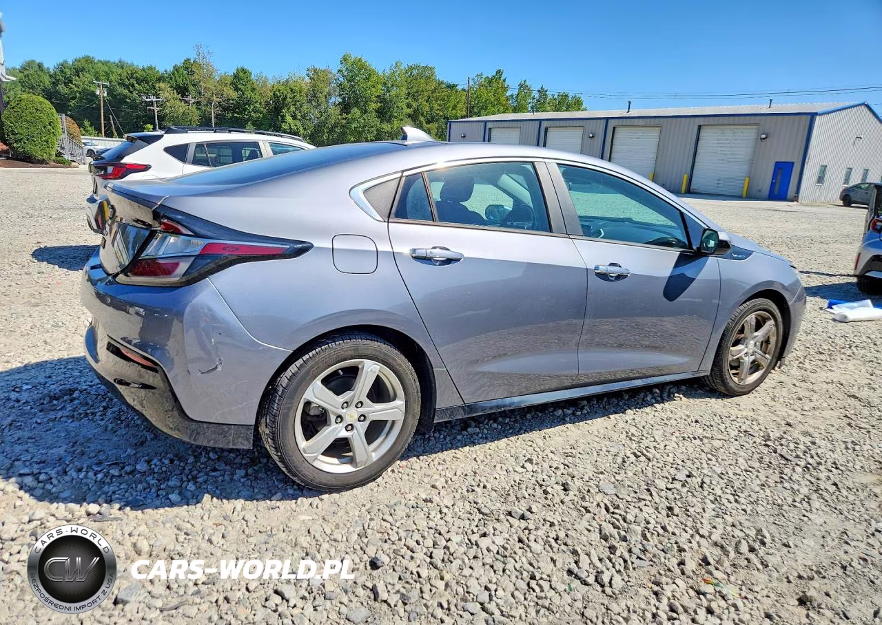 2018 Chevrolet Volt Lt VIN:1G1RC6S58JU105446 - 3
