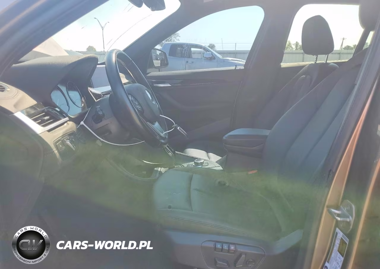 2020 BMW X1 xDrive28I VIN:WBXJG9C06L5P15035 - 7