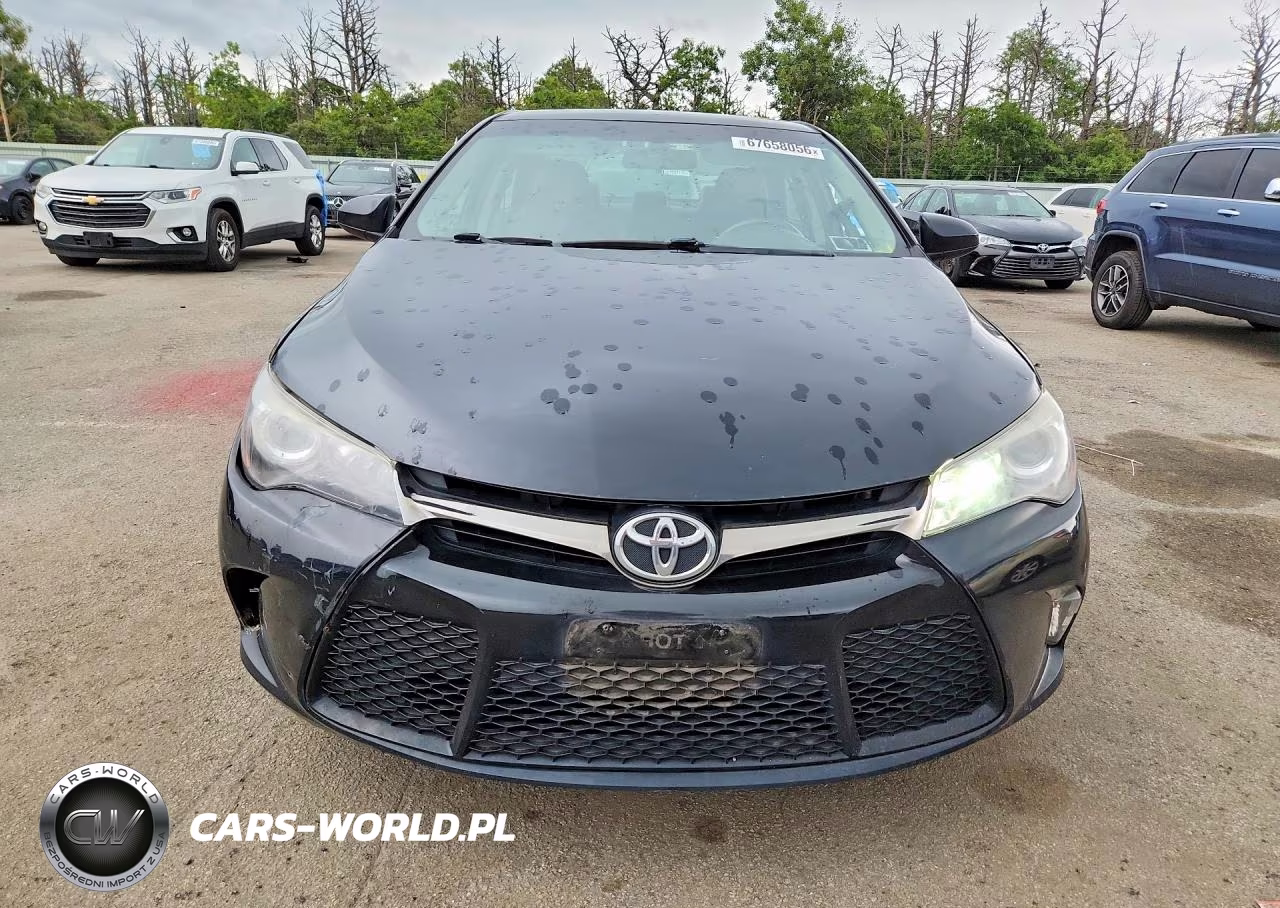 2017 Toyota Camry Se VIN:4T1BF1FK4HU396410 - 5