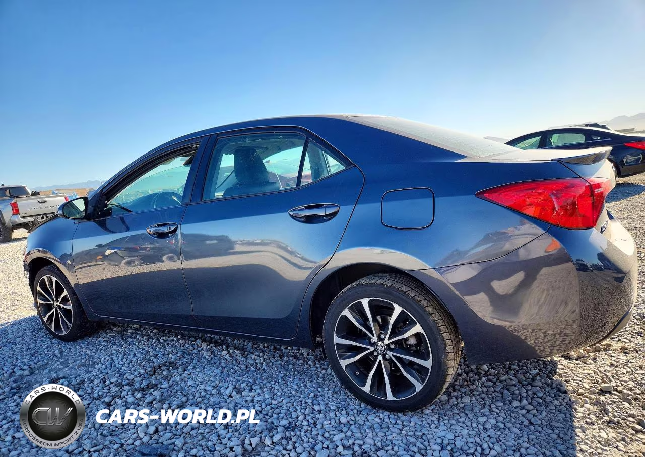 2017 Toyota Corolla Se VIN:2T1BURHEXHC888078 - 2