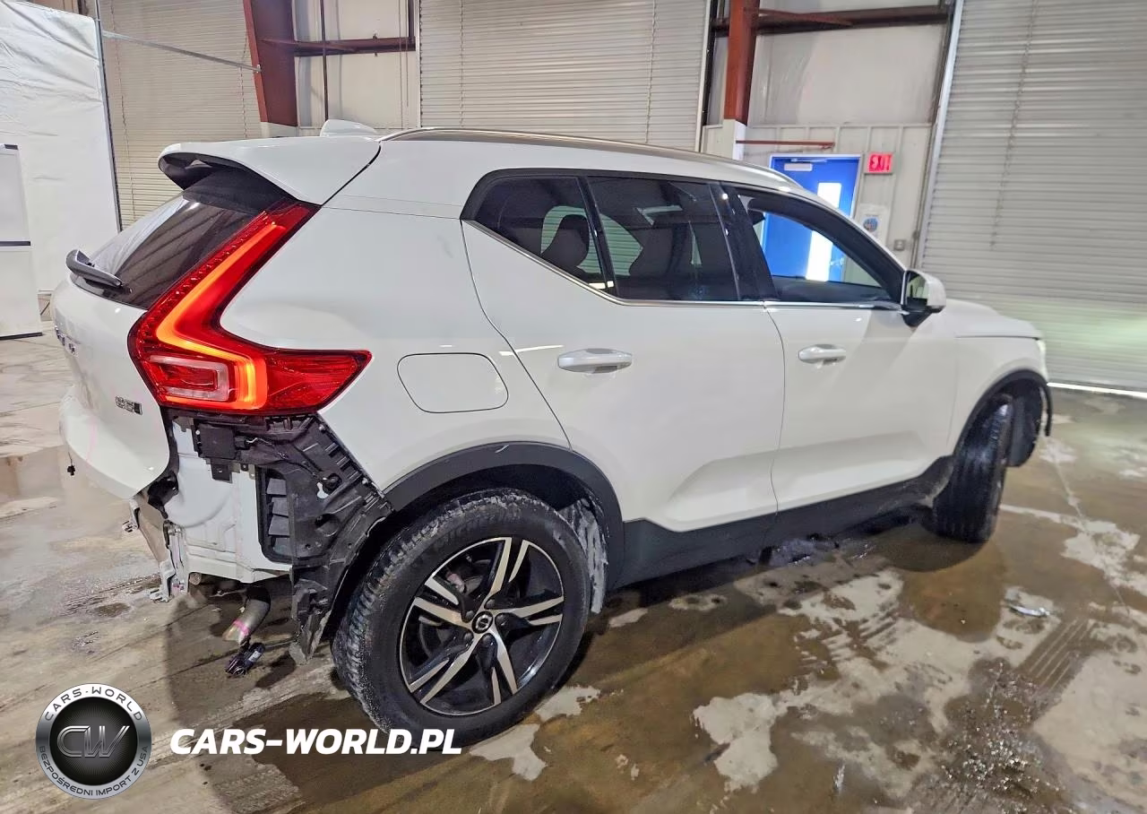 2025 Volvo Xc40 Core VIN:YV4L12UJXS2569399 - 3