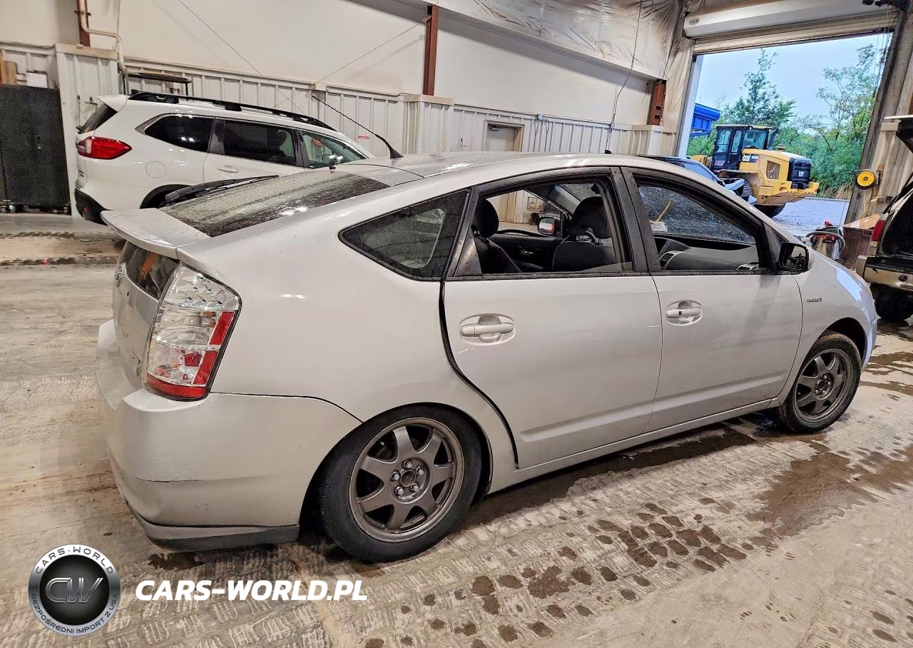 2009 Toyota Prius Touring VIN:JTDKB20U997877916 - 3