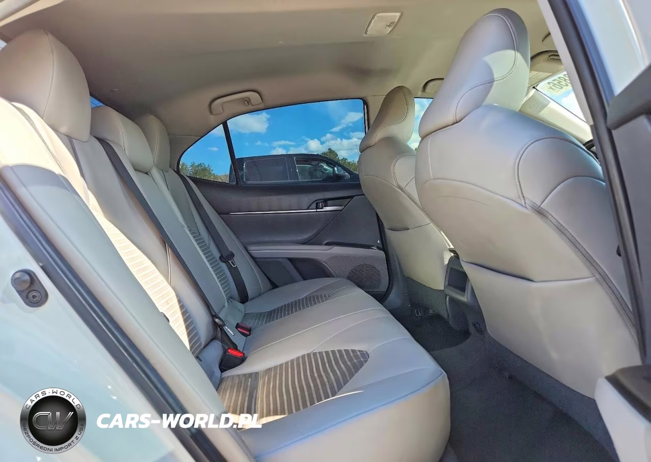 2021 Toyota Camry Se VIN:4T1G11AK2MU464712 - 10