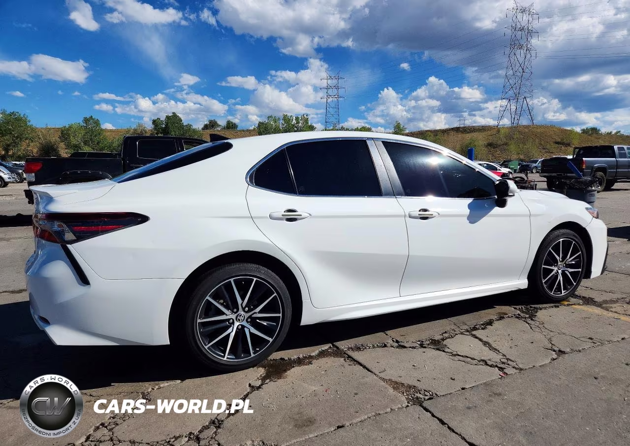 2021 Toyota Camry Se VIN:4T1G11AK2MU464712 - 3