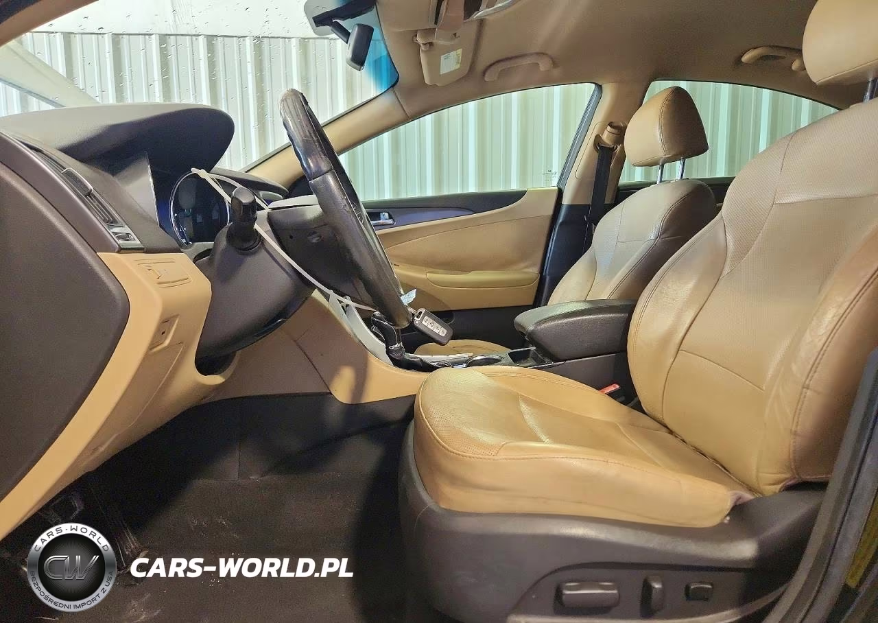 2012 Hyundai Sonata Hybrid VIN:KMHEC4A41CA045528 - 7