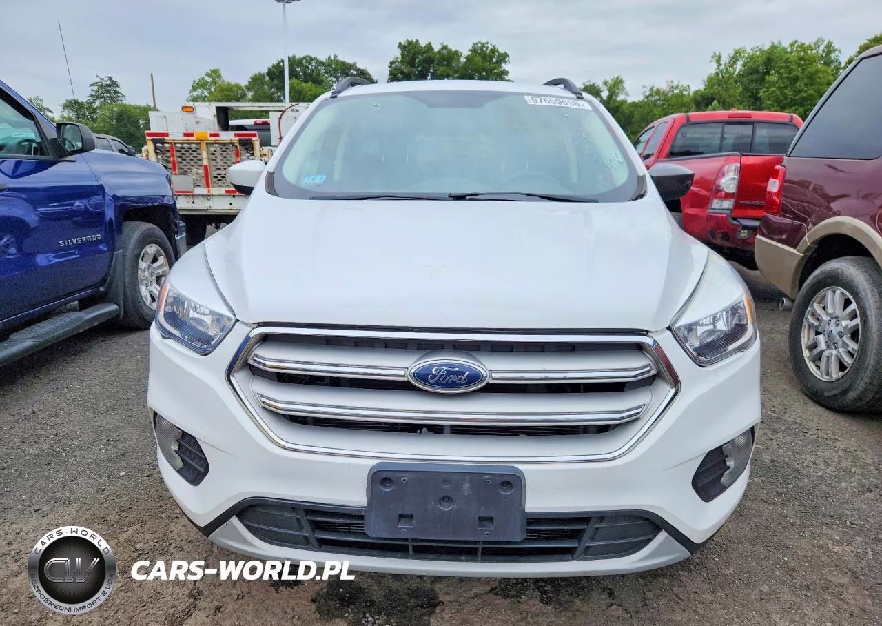 2018 Ford Escape Se VIN:1FMCU9GD0JUD11514 - 5