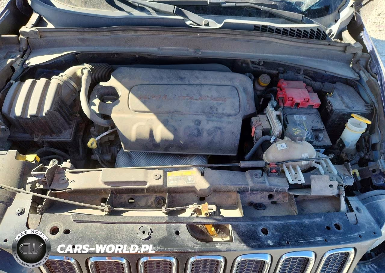2018 Jeep Renegade Latitude VIN:ZACCJABB0JPJ69927 - 11