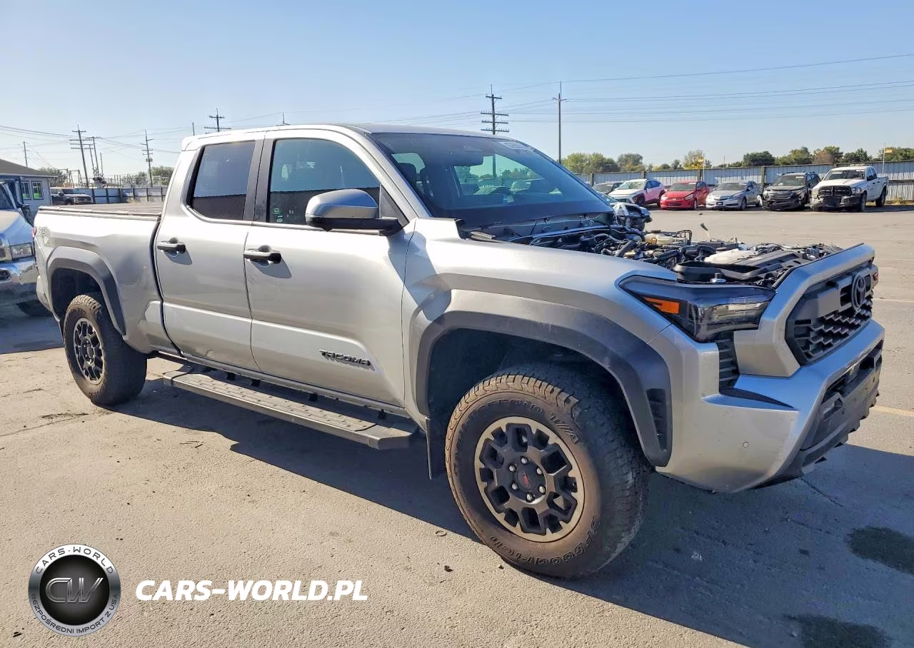 2024 Toyota Tacoma VIN:3TMLB5JN0RM077329 - 4