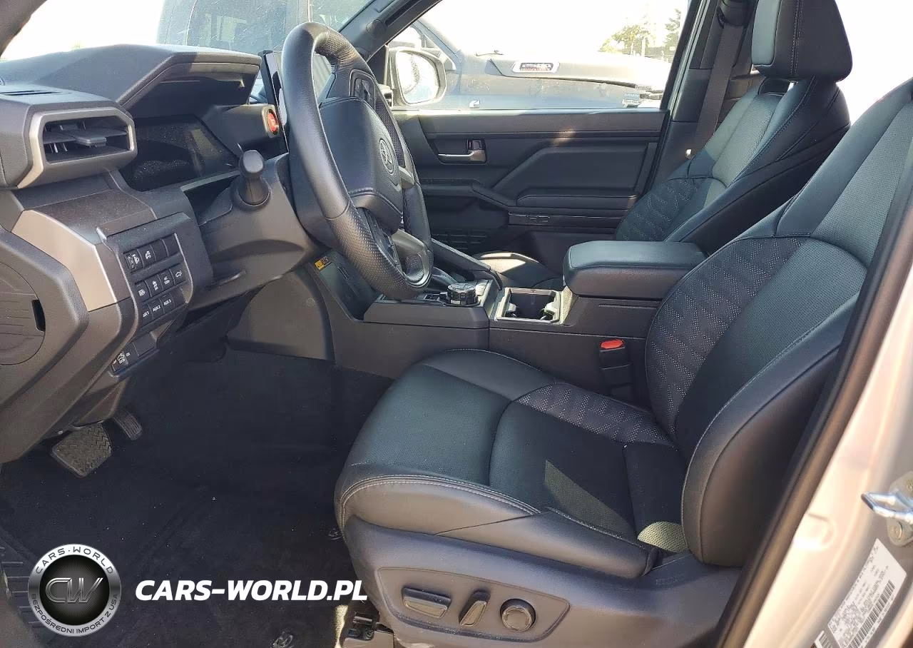 2024 Toyota Tacoma VIN:3TMLB5JN0RM077329 - 7