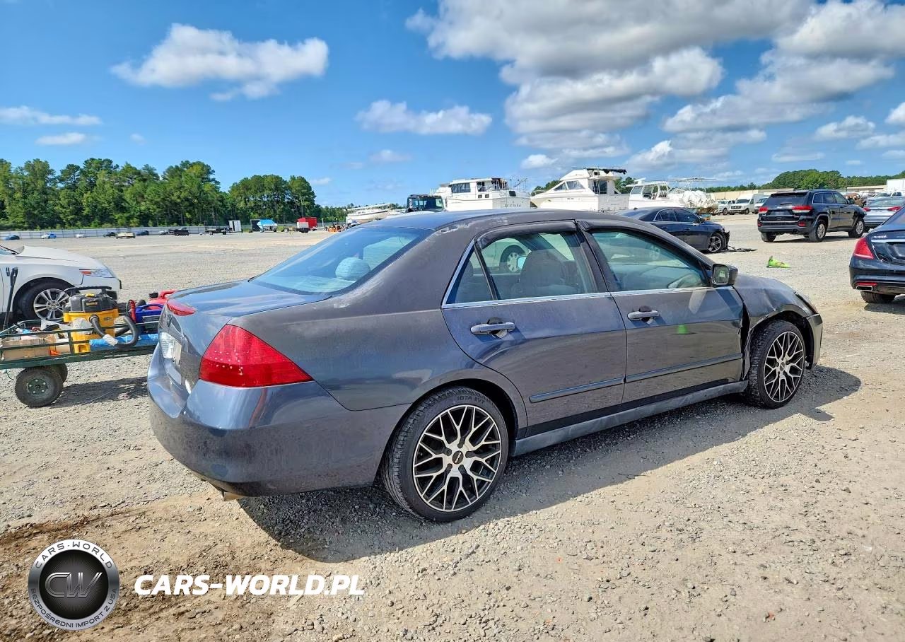 2007 Honda Accord Lx VIN:1HGCM56447A152992 - 3