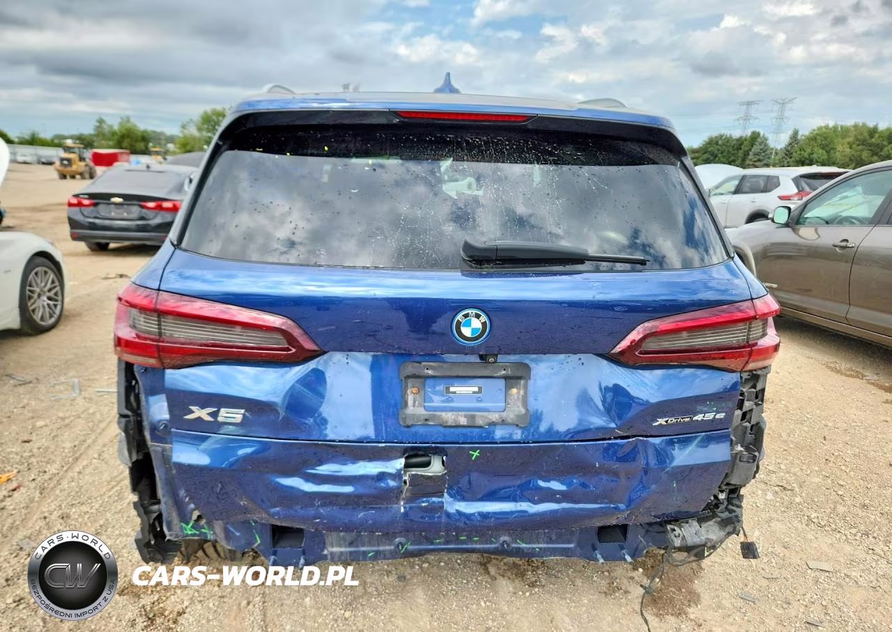 2022 BMW X5 xDrive45E VIN:5UXTA6C00N9L23345 - 6