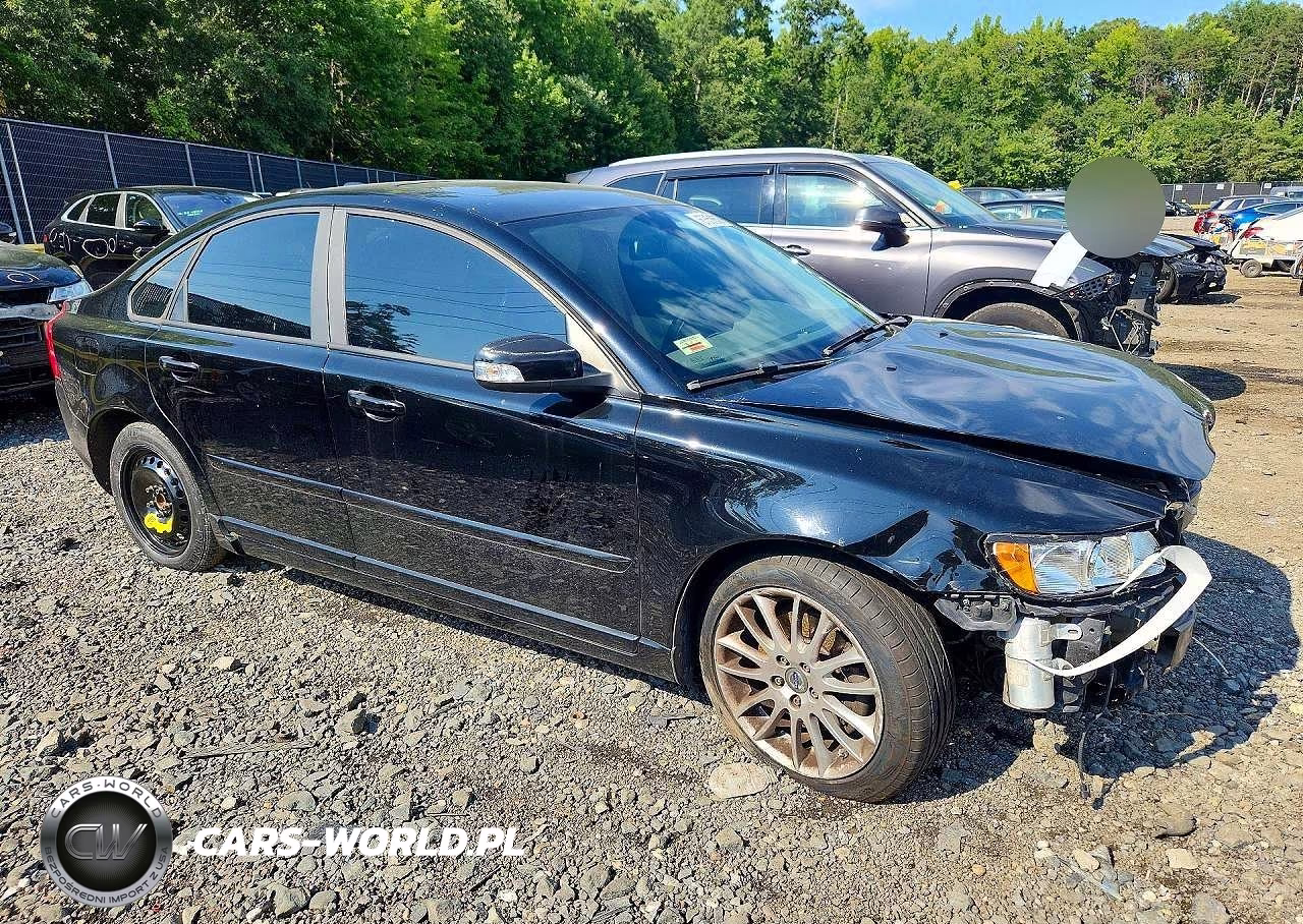 2011 Volvo S40 T5 VIN:YV1672MS7B2550178 - 4
