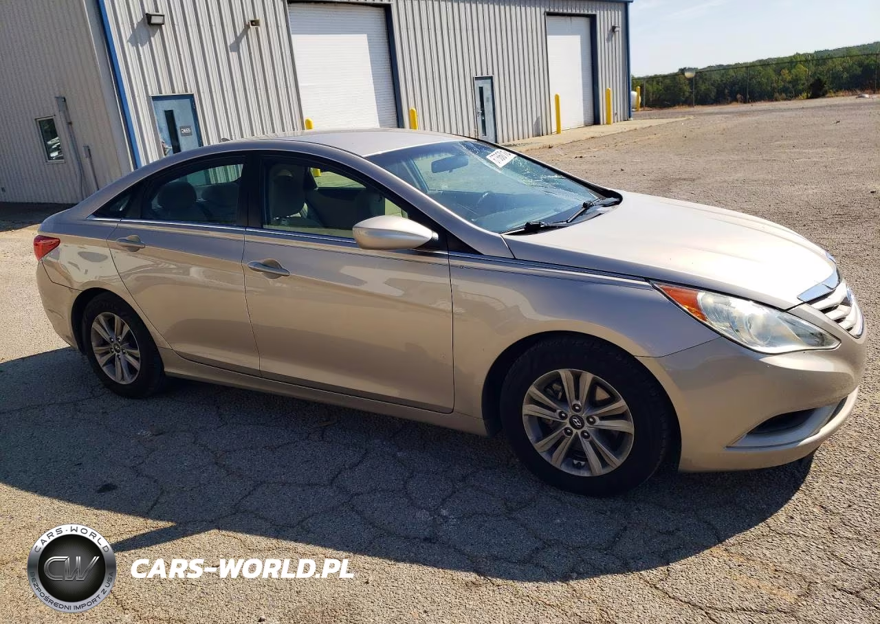 2011 Hyundai Sonata Gls VIN:5NPEB4AC1BH064537 - 4