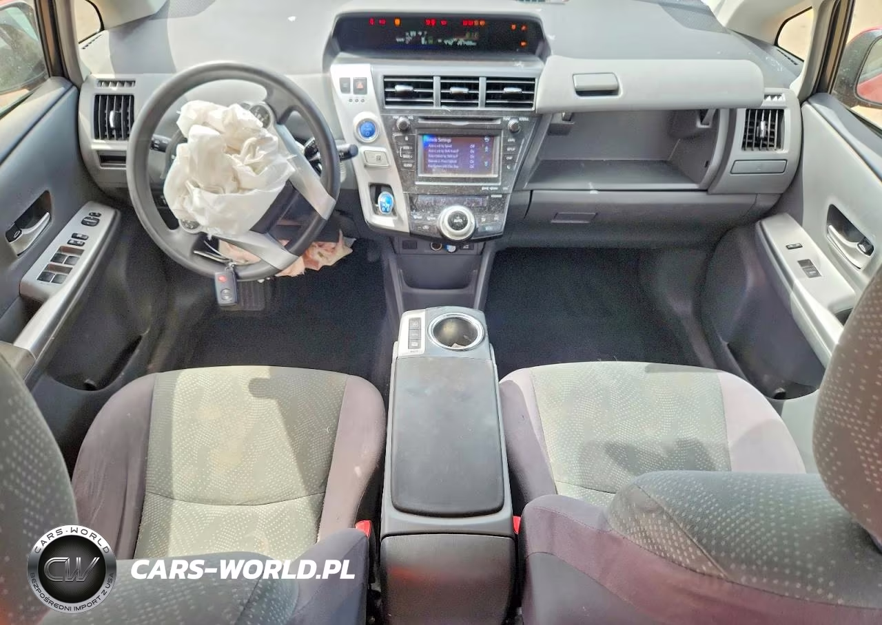 2013 Toyota Prius V Three VIN:JTDZN3EUXD3256396 - 8