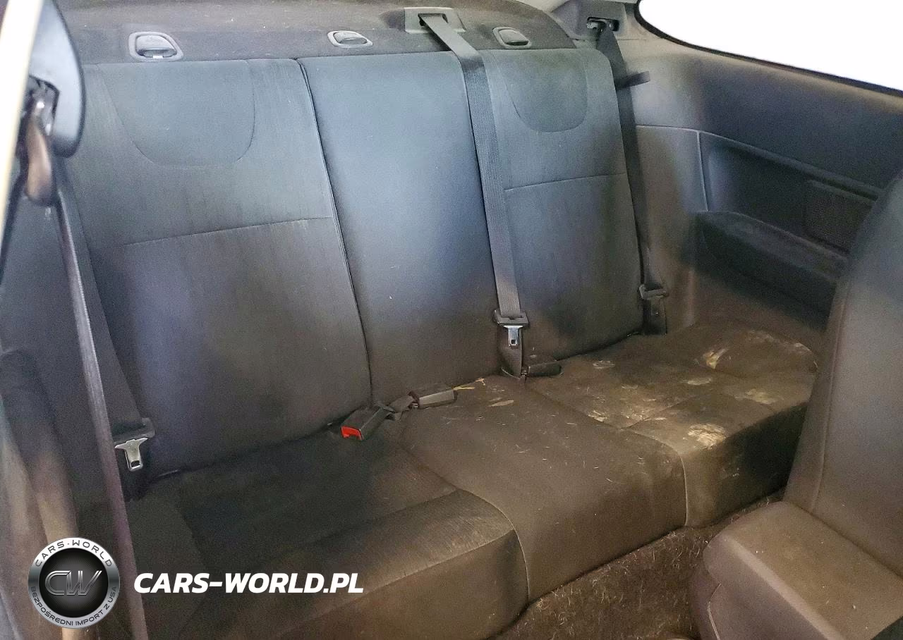 2008 Ford Focus Se VIN:1FAHP33N48W227939 - 10