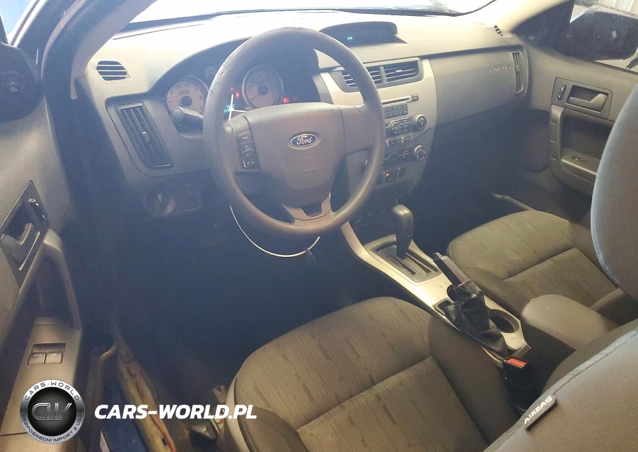 2008 Ford Focus Se VIN:1FAHP33N48W227939 - 8