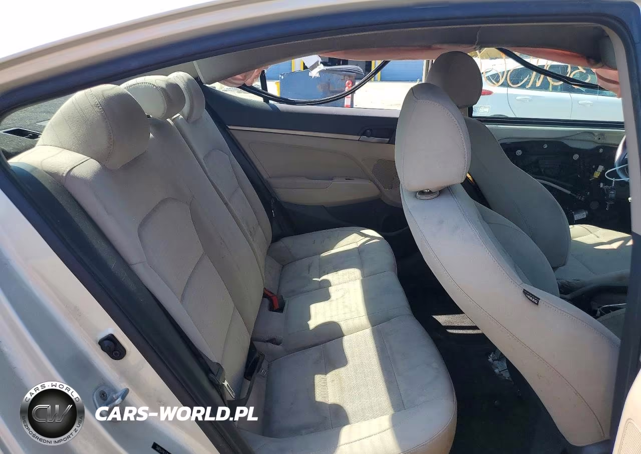 2017 Hyundai Elantra Se VIN:5NPD74LF4HH083516 - 10