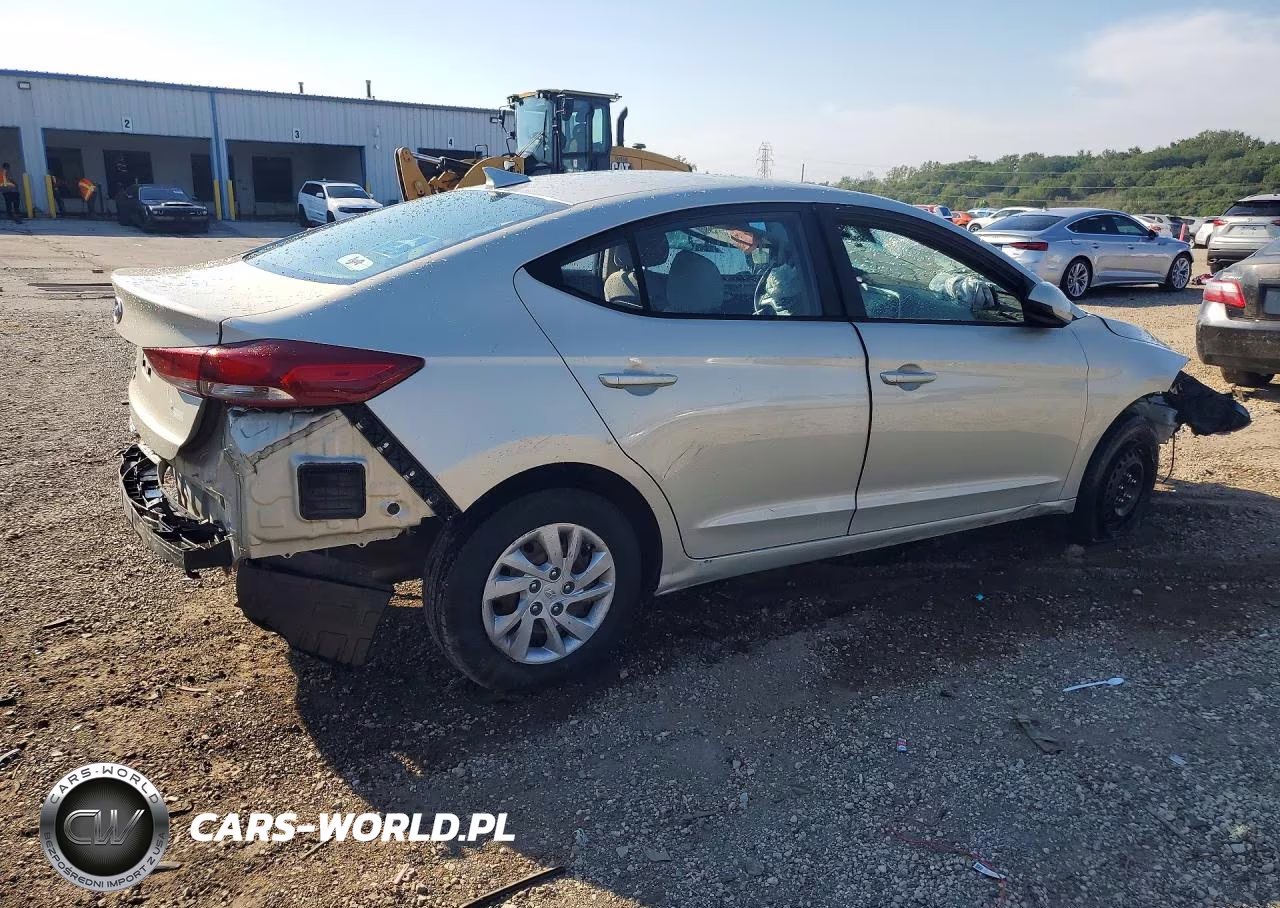2017 Hyundai Elantra Se VIN:5NPD74LF4HH083516 - 3