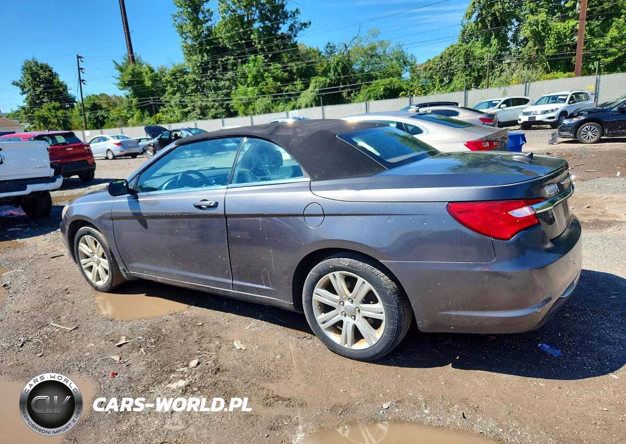2014 Chrysler 200 Touring VIN:1C3BCBEG1EN163952 - 2
