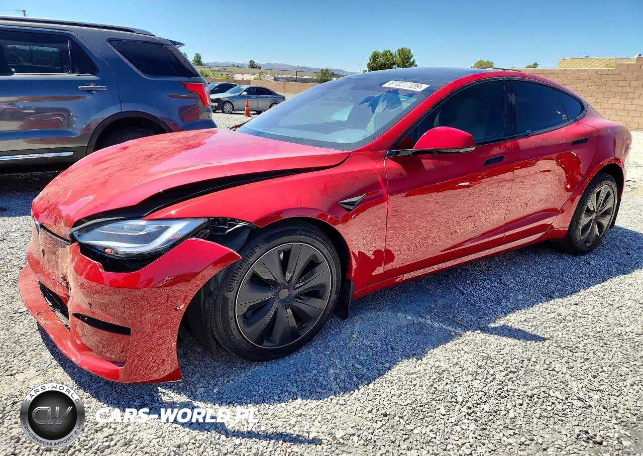 2022 Tesla Model S – zdjęcie 1 z 12