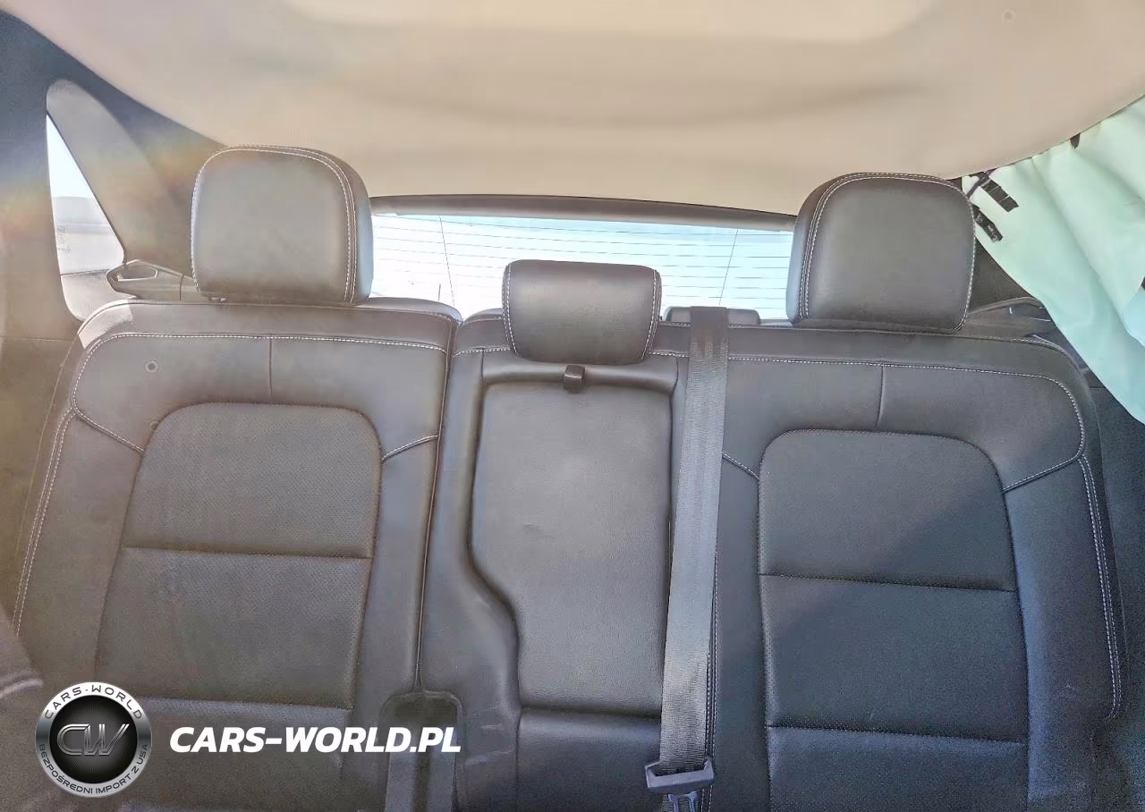 2020 Ford Escape Se Sport VIN:1FMCU9BZ3LUC06178 - 10