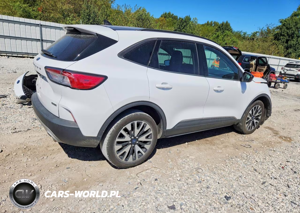 2020 Ford Escape Se Sport VIN:1FMCU9BZ3LUC06178 - 3