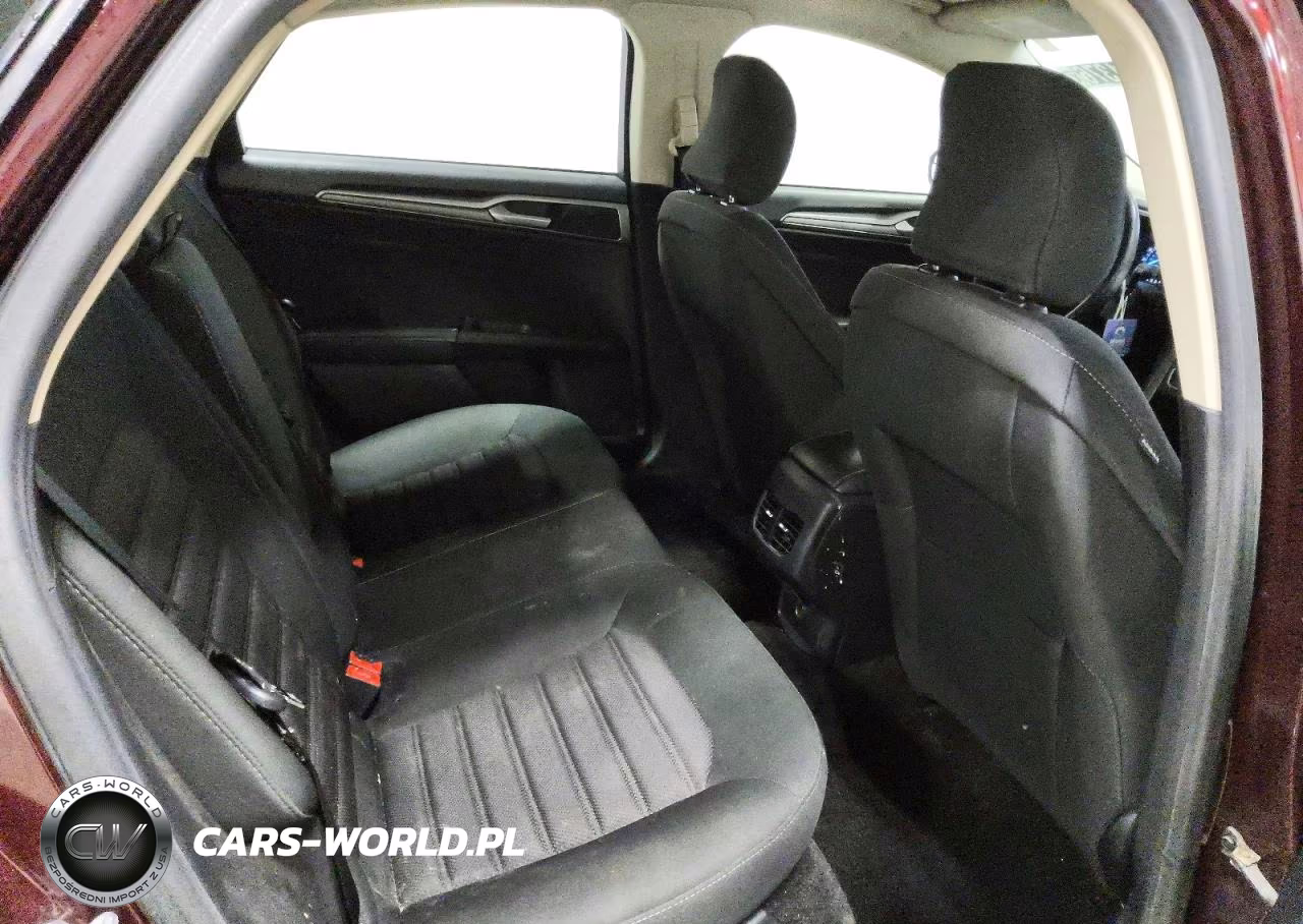 2018 Ford Fusion Se VIN:3FA6P0HD3JR165755 - 10