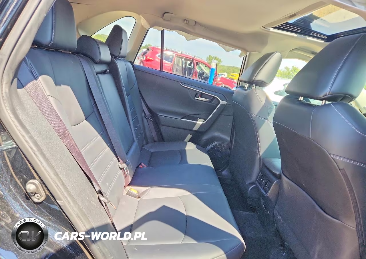 2020 Toyota Rav4 Limited VIN:JTMDWRFV9LD058144 - 11