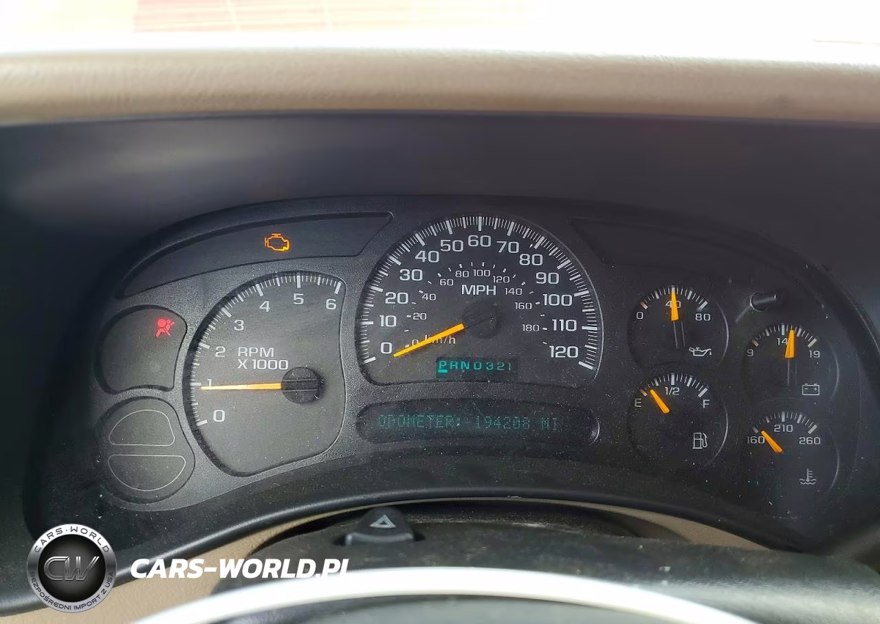 2005 Chevrolet Tahoe K1500 VIN:1GNEK13T85J153889 - 9