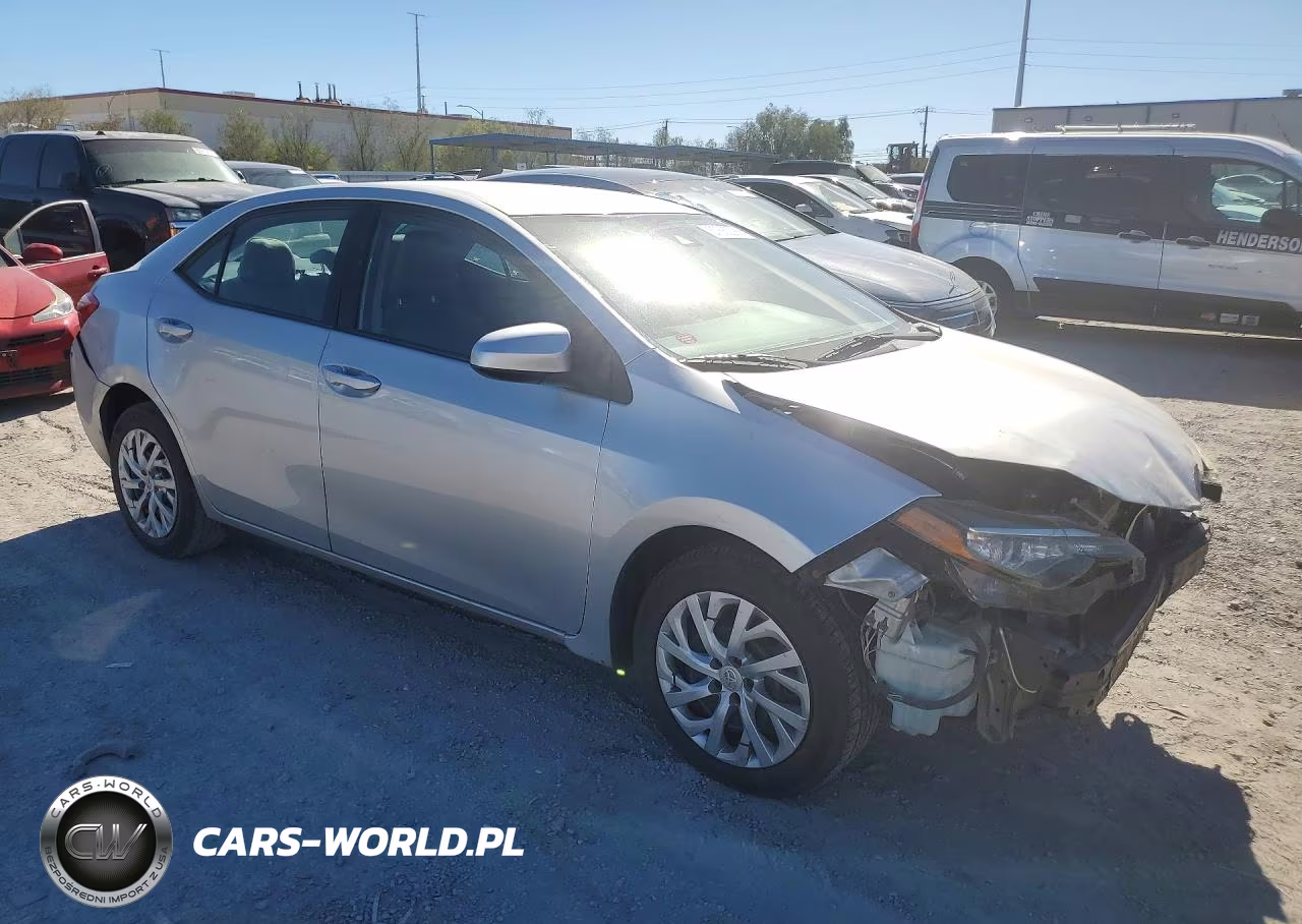 2019 Toyota Corolla Le VIN:5YFBURHEXKP872955 - 4