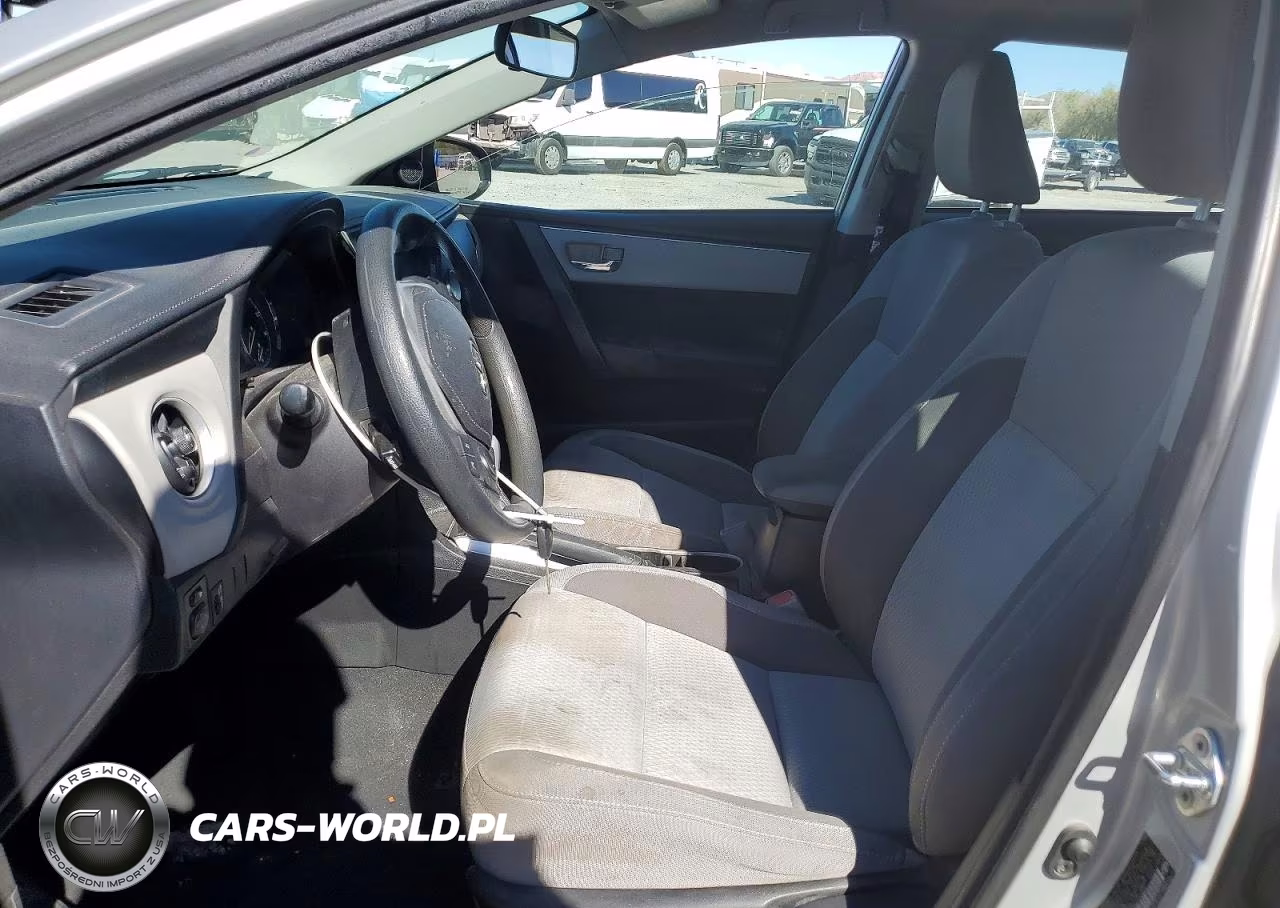 2019 Toyota Corolla Le VIN:5YFBURHEXKP872955 - 7
