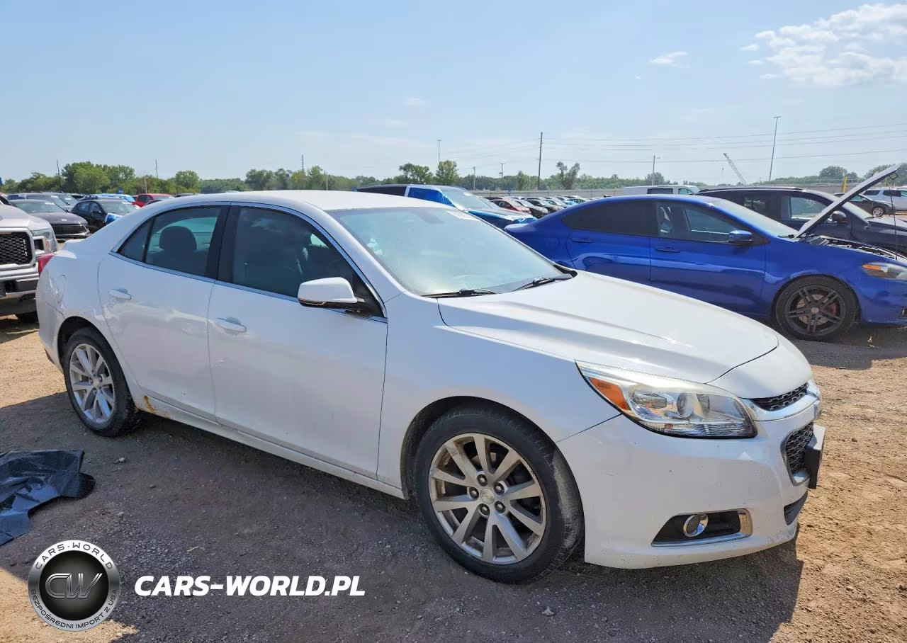 2015 Chevrolet Malibu 2Lt VIN:1G11D5SL9FF210060 - 4