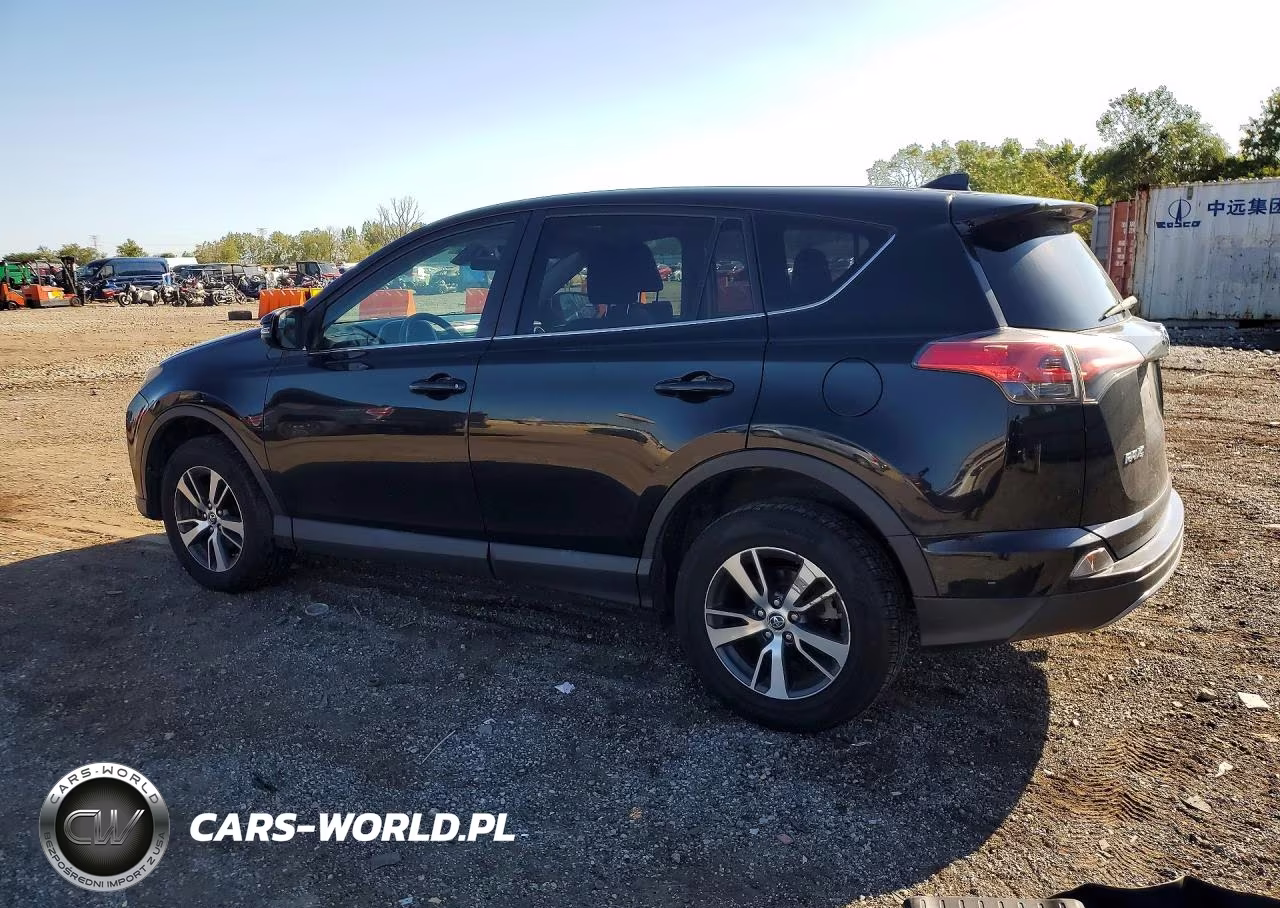 2018 Toyota Rav4 Xle VIN:2T3RFREV7JW704997 - 2