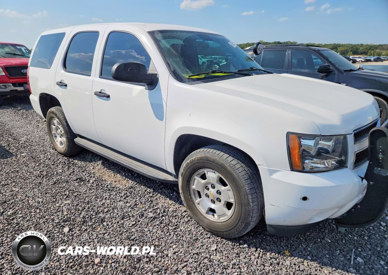 2014 Chevrolet Tahoe Special VIN:1GNSK2E09ER185392 - 4