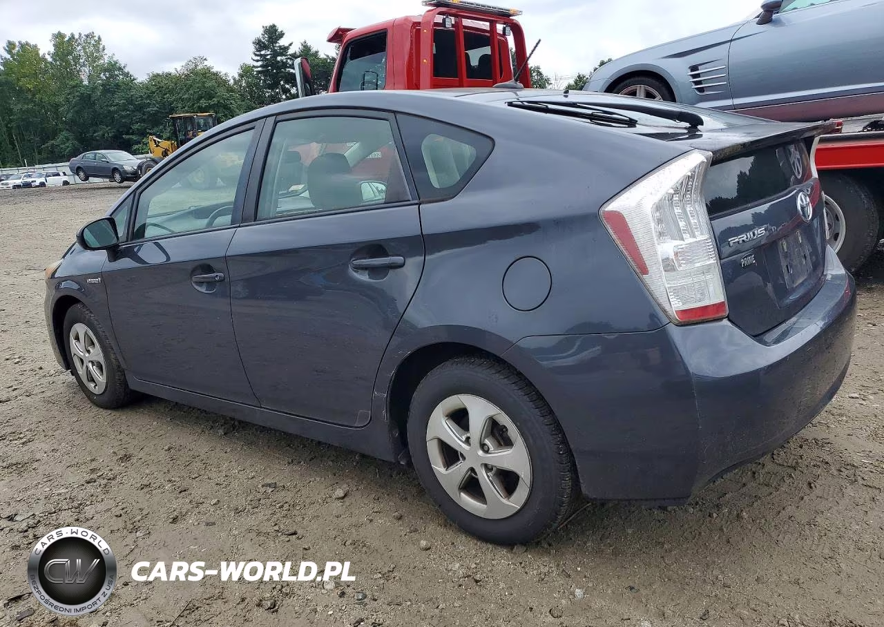 2011 Toyota Prius Two VIN:JTDKN3DU2B5364905 - 2