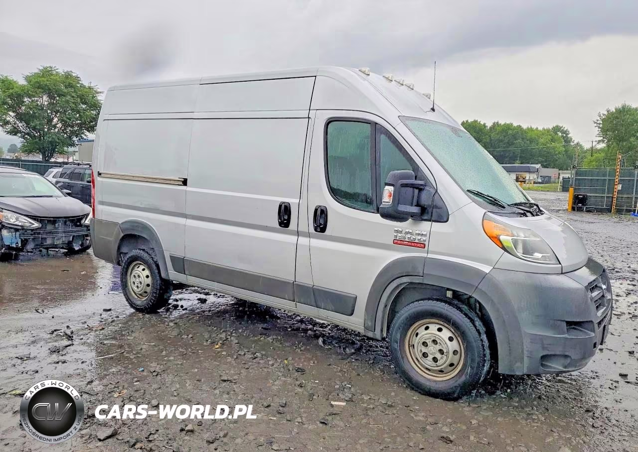 2016 Ram Promaster 1500 Delivery Van VIN:3C6TRVBG1GE100580 - 4