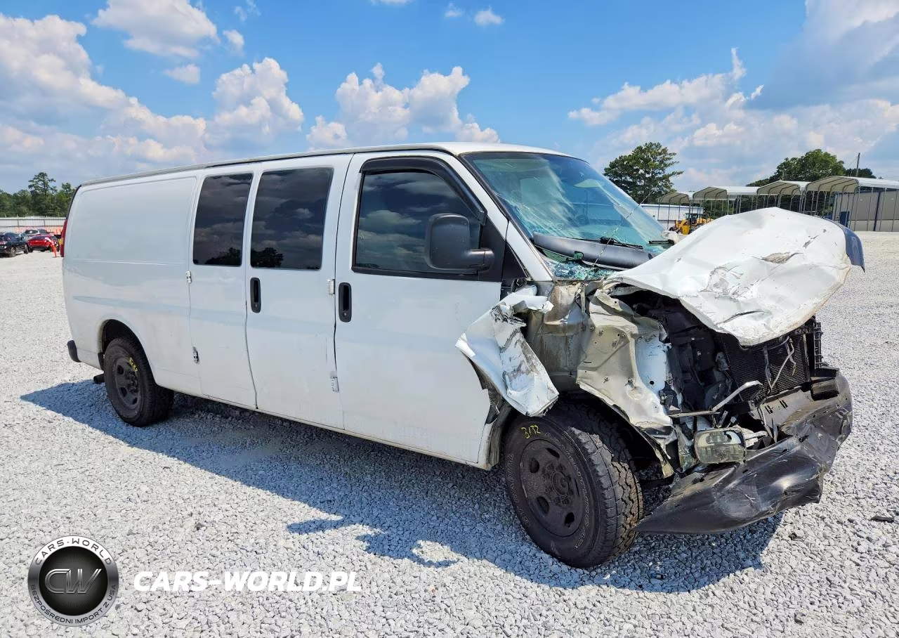 2012 Chevrolet Express G2500 VIN:1GCWGGCA8C1202456 - 4