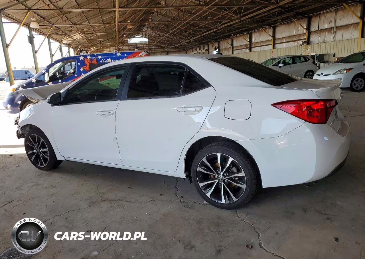 2018 Toyota Corolla Se VIN:2T1BURHE3JC100540 - 2