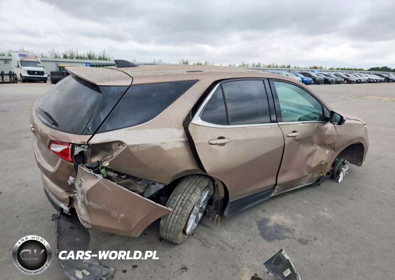 2019 Chevrolet Equinox Lt VIN:2GNAXKEV3K6201019 - 3