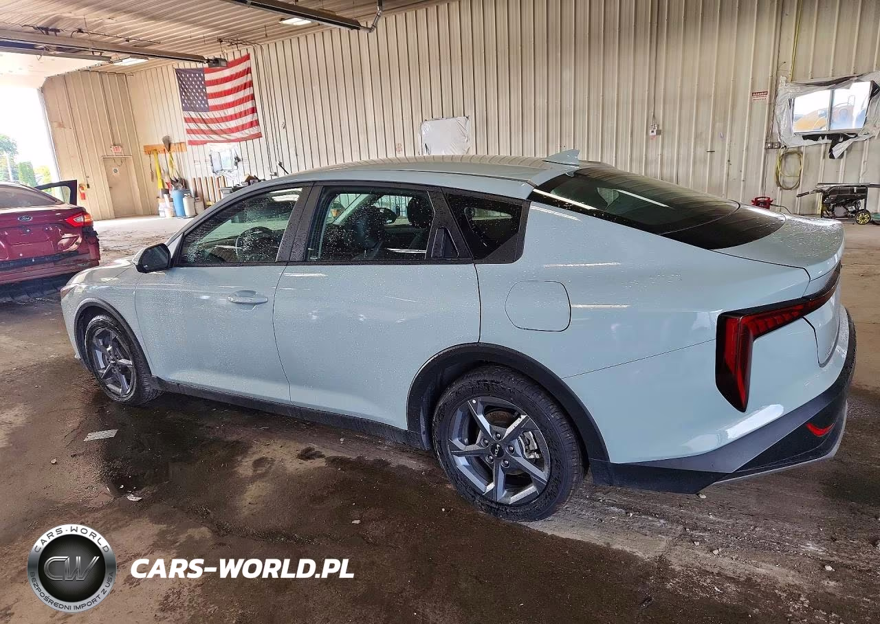 2026 Kia K4 Lxs VIN:3KPFT4DE3TE253811 - 2