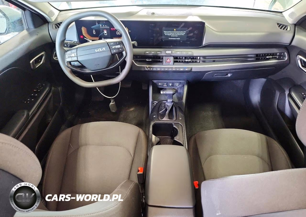 2026 Kia K4 Lxs VIN:3KPFT4DE3TE253811 - 8