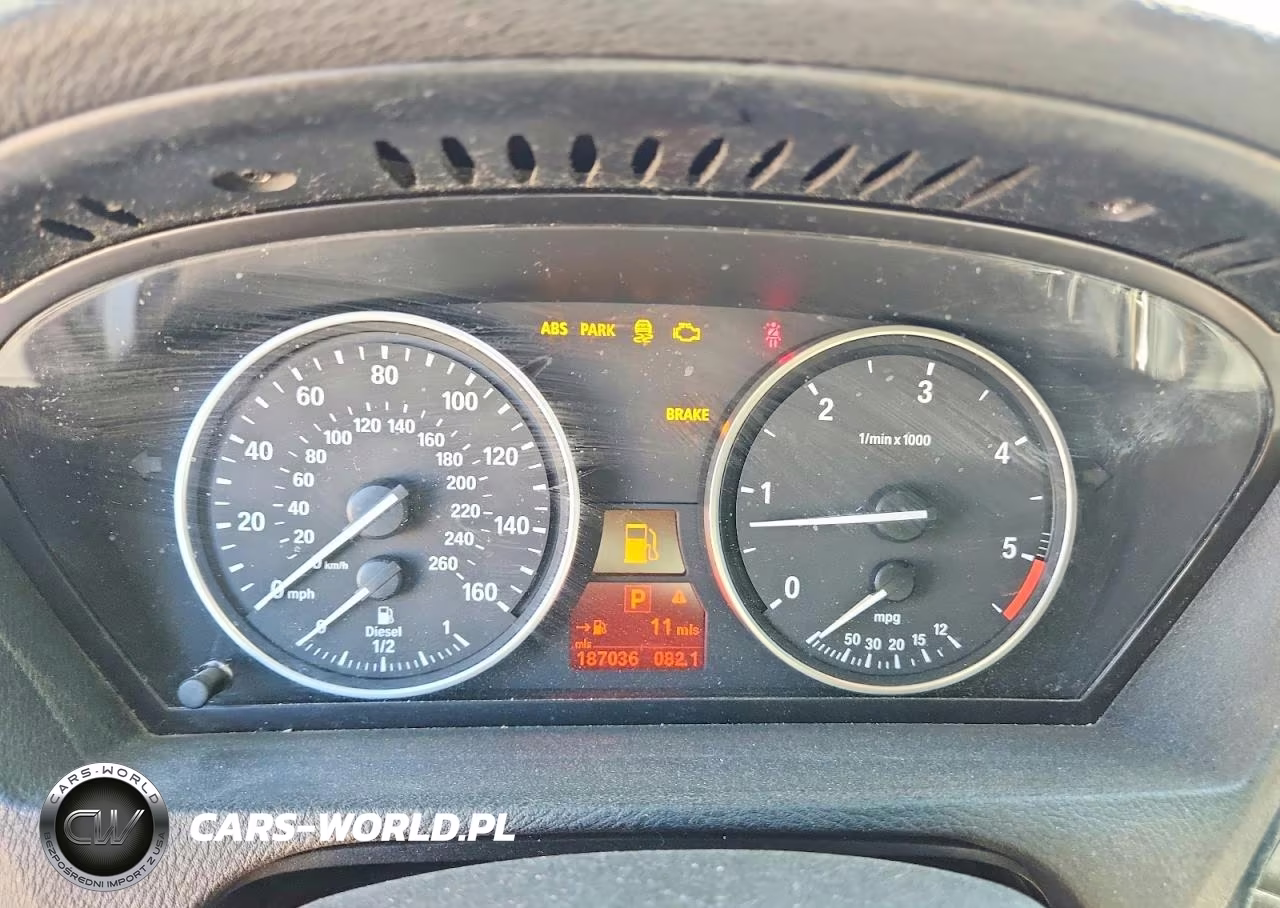 2011 BMW X5 xDrive35D VIN:5UXZW0C59BL371039 - 9