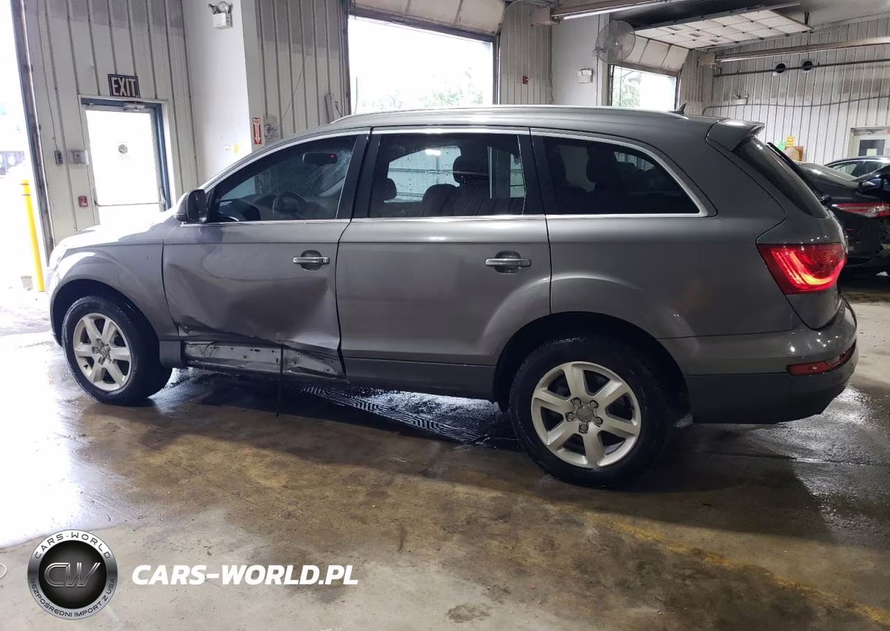 2010 Audi Q7 Premium Plus VIN:WA1LYAFE6AD006839 - 2