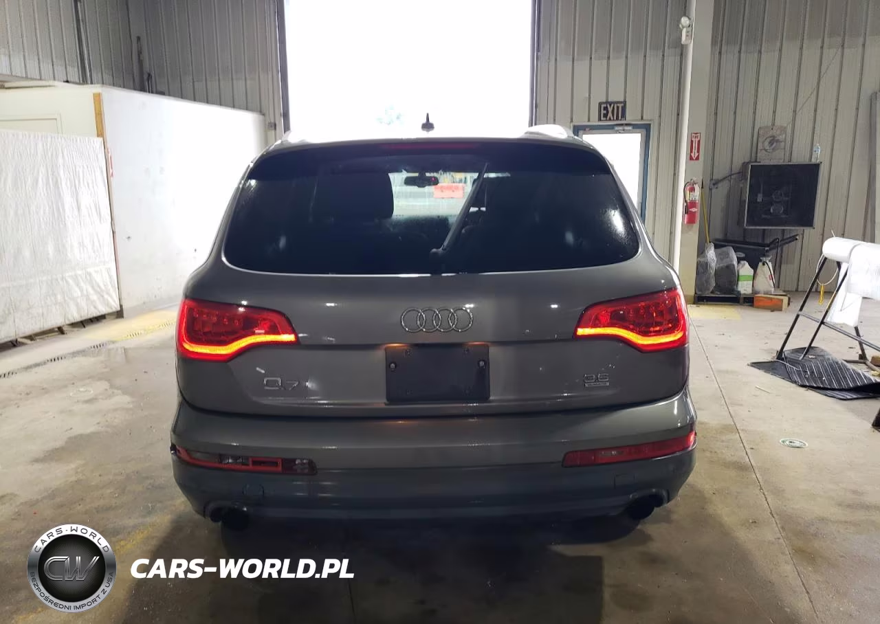 2010 Audi Q7 Premium Plus VIN:WA1LYAFE6AD006839 - 6