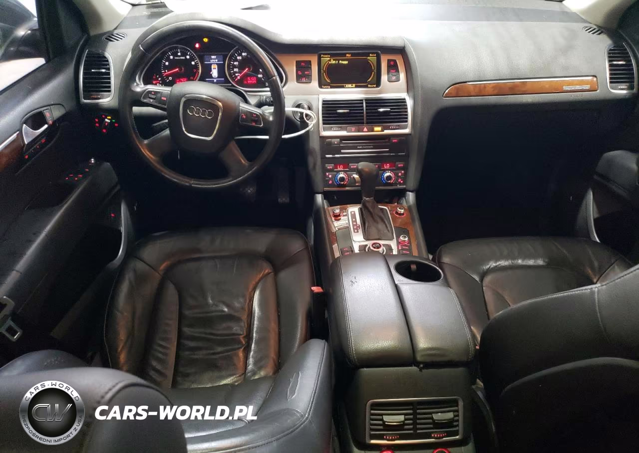 2010 Audi Q7 Premium Plus VIN:WA1LYAFE6AD006839 - 8