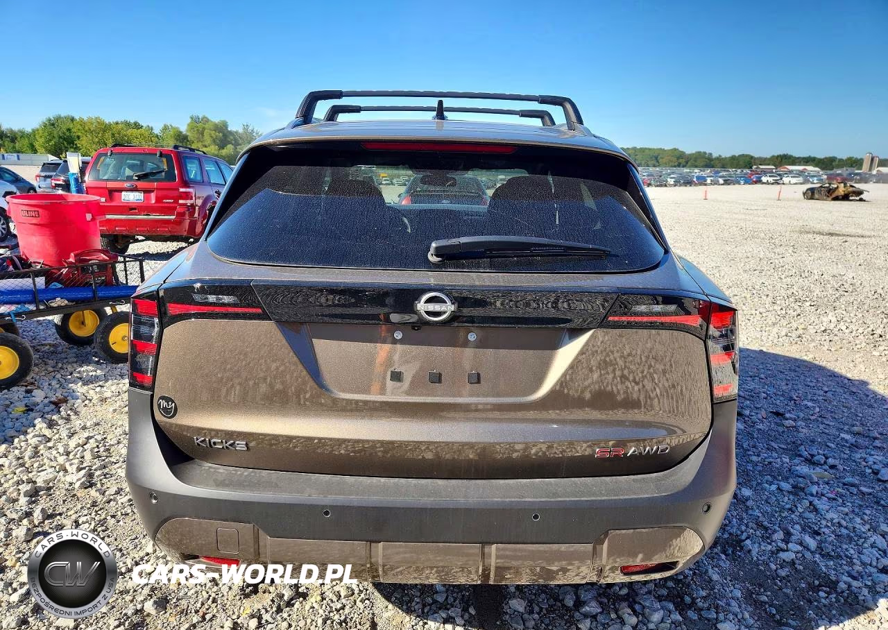 2026 Nissan Kicks Sr VIN:3N8AP6DB3TL352421 - 6