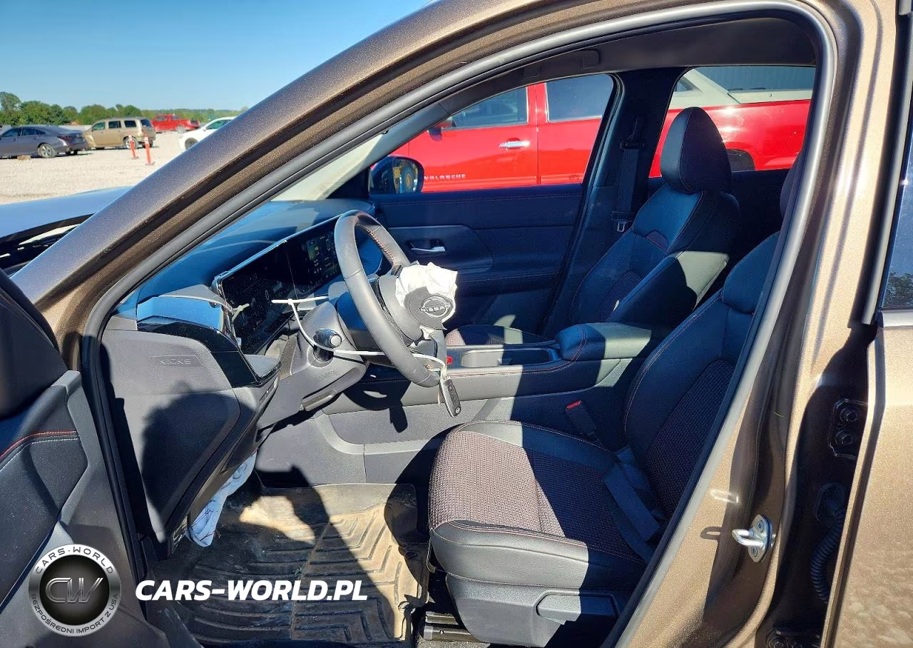 2026 Nissan Kicks Sr VIN:3N8AP6DB3TL352421 - 7